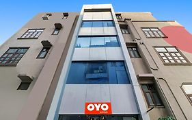 Hotel O Rs Suite